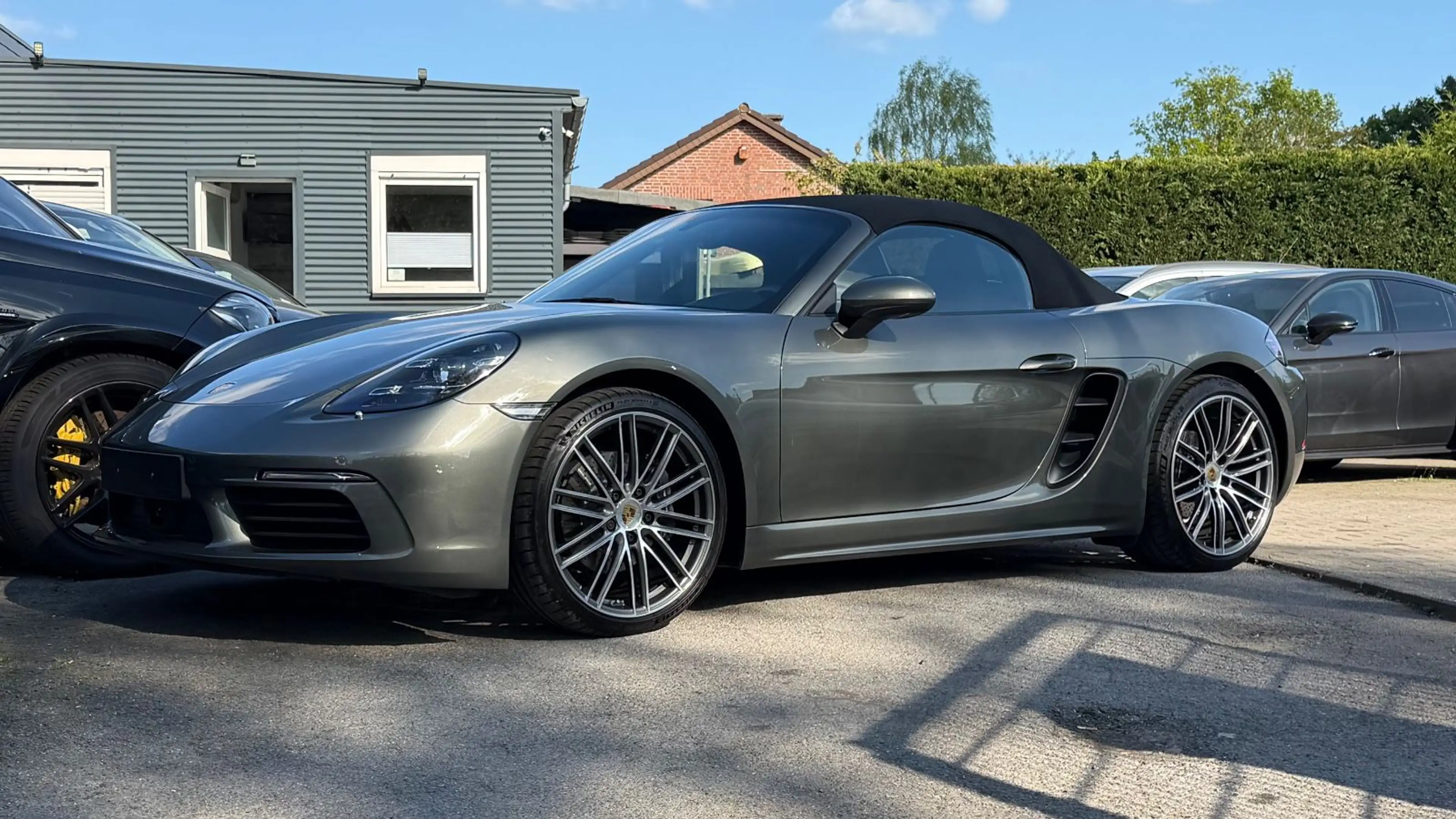Porsche Boxster 718 Boxster|CHRONO|PDK|SITZB|KAM — photo 2