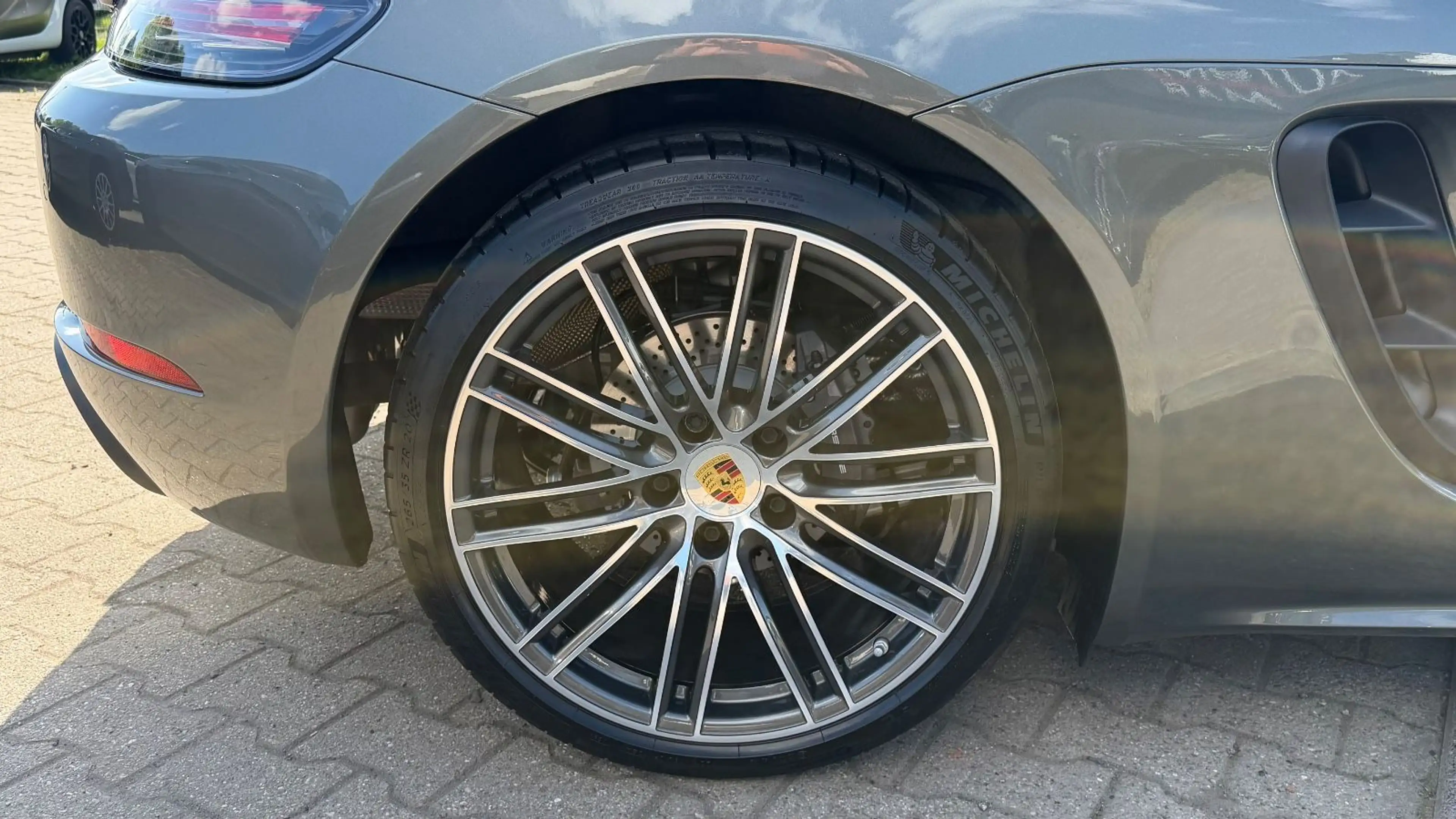Porsche Boxster 718 Boxster|CHRONO|PDK|SITZB|KAM — photo 9