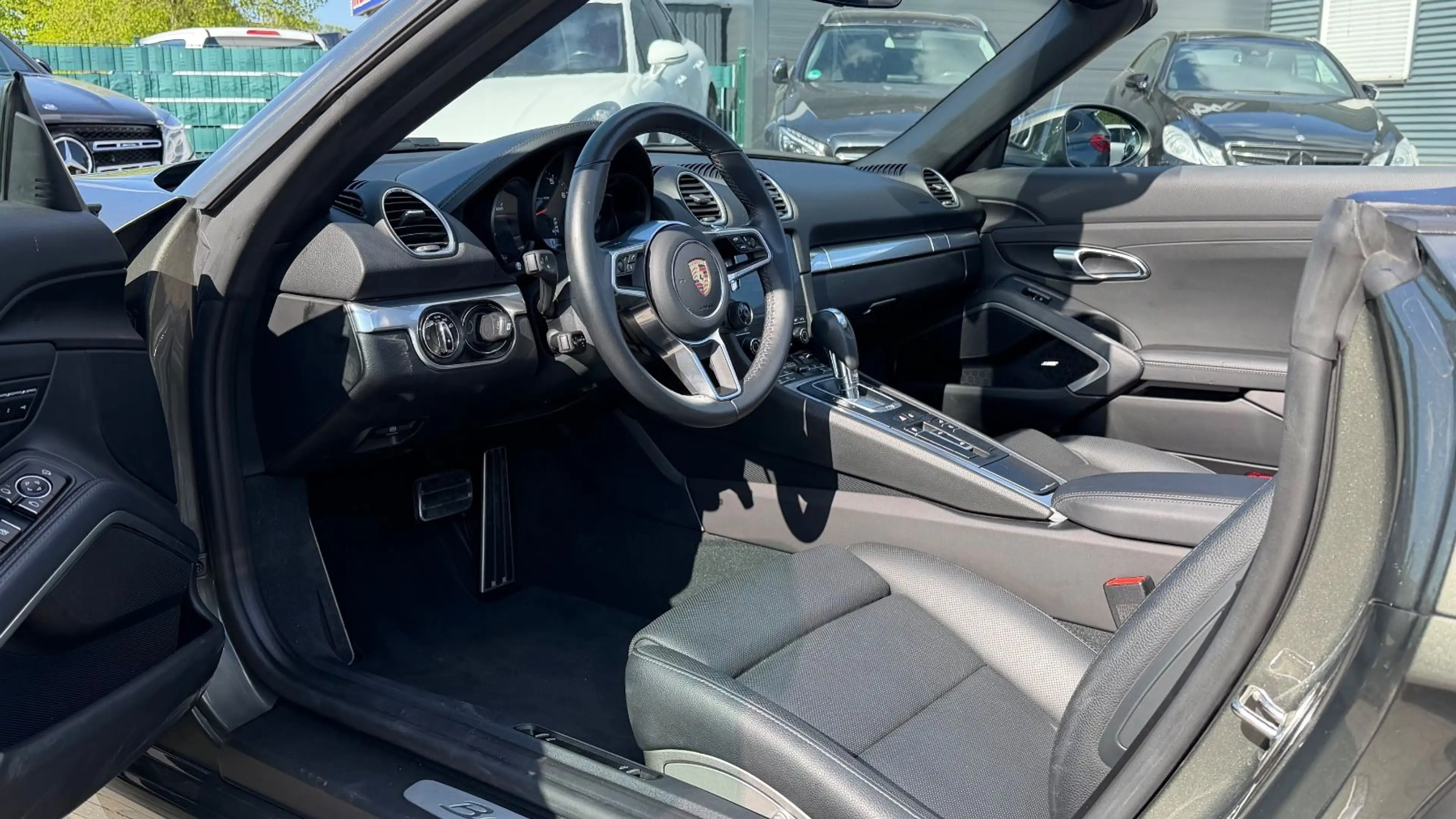 Porsche Boxster 718 Boxster|CHRONO|PDK|SITZB|KAM — photo 14