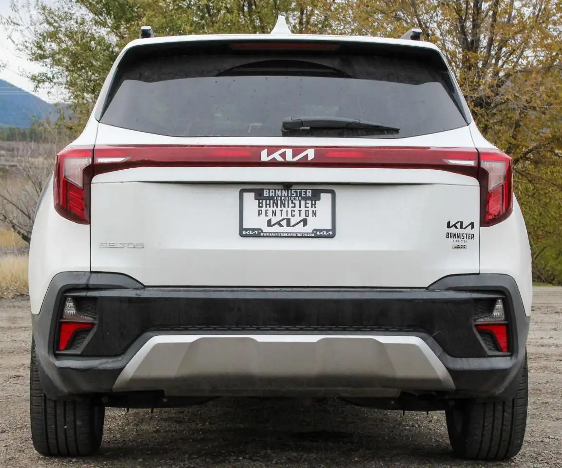 Kia Seltos снимка Kia Seltos