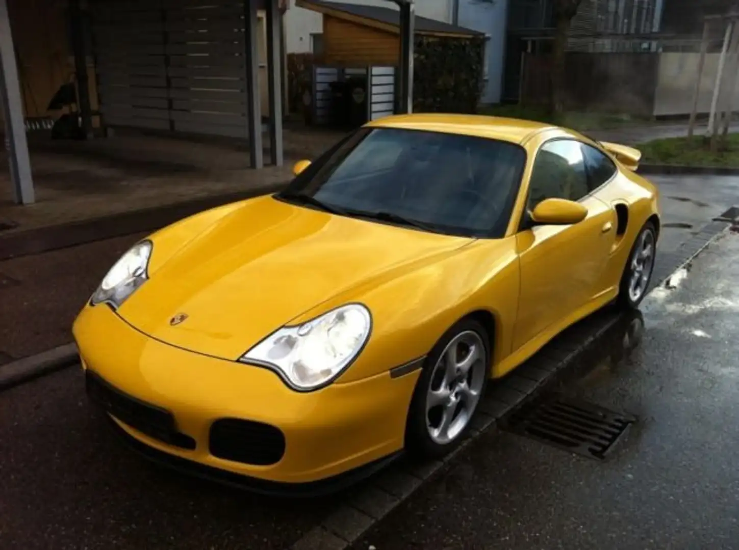 Porsche 996 Turbo S Żółty - 1
