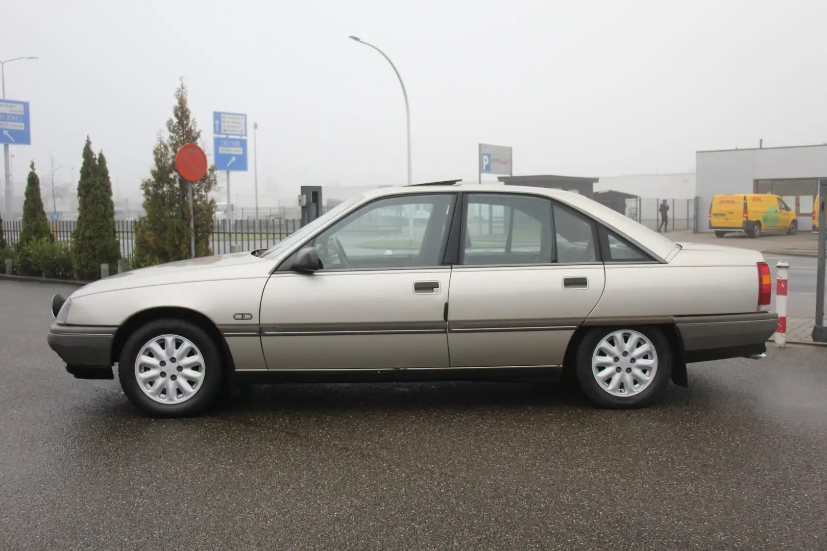 Opel Omega 2.0i CD Automaat, Schuifdak Grün - 2