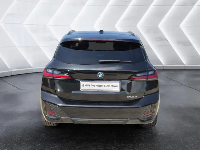 BMW 2 Series view 3