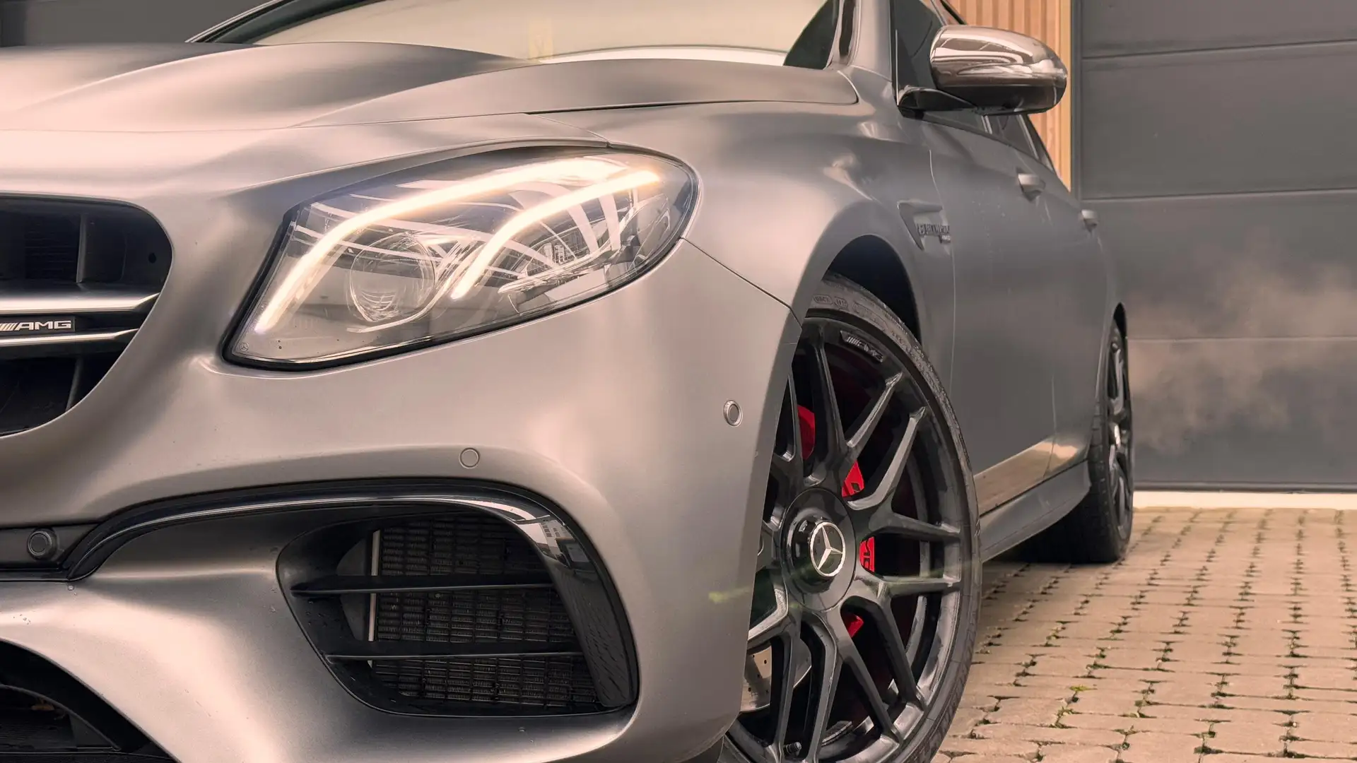 Mercedes-Benz E 63 AMG E 63 S AMG 4-Matic+ Edition 1 Gris - 2