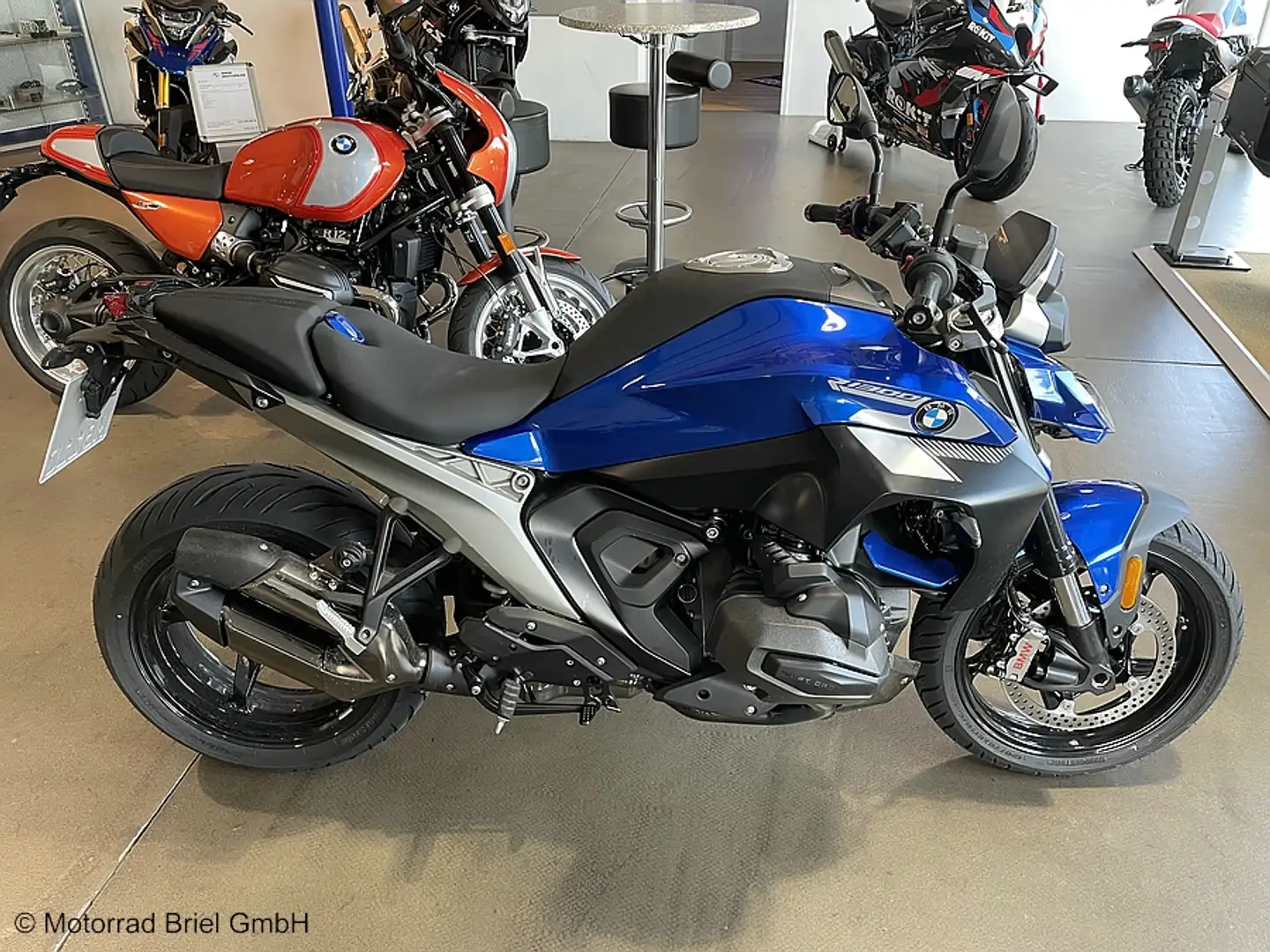 BMW R 1300 R - 1