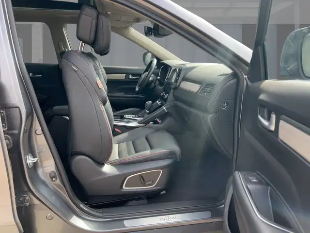 Renault Koleos view 8