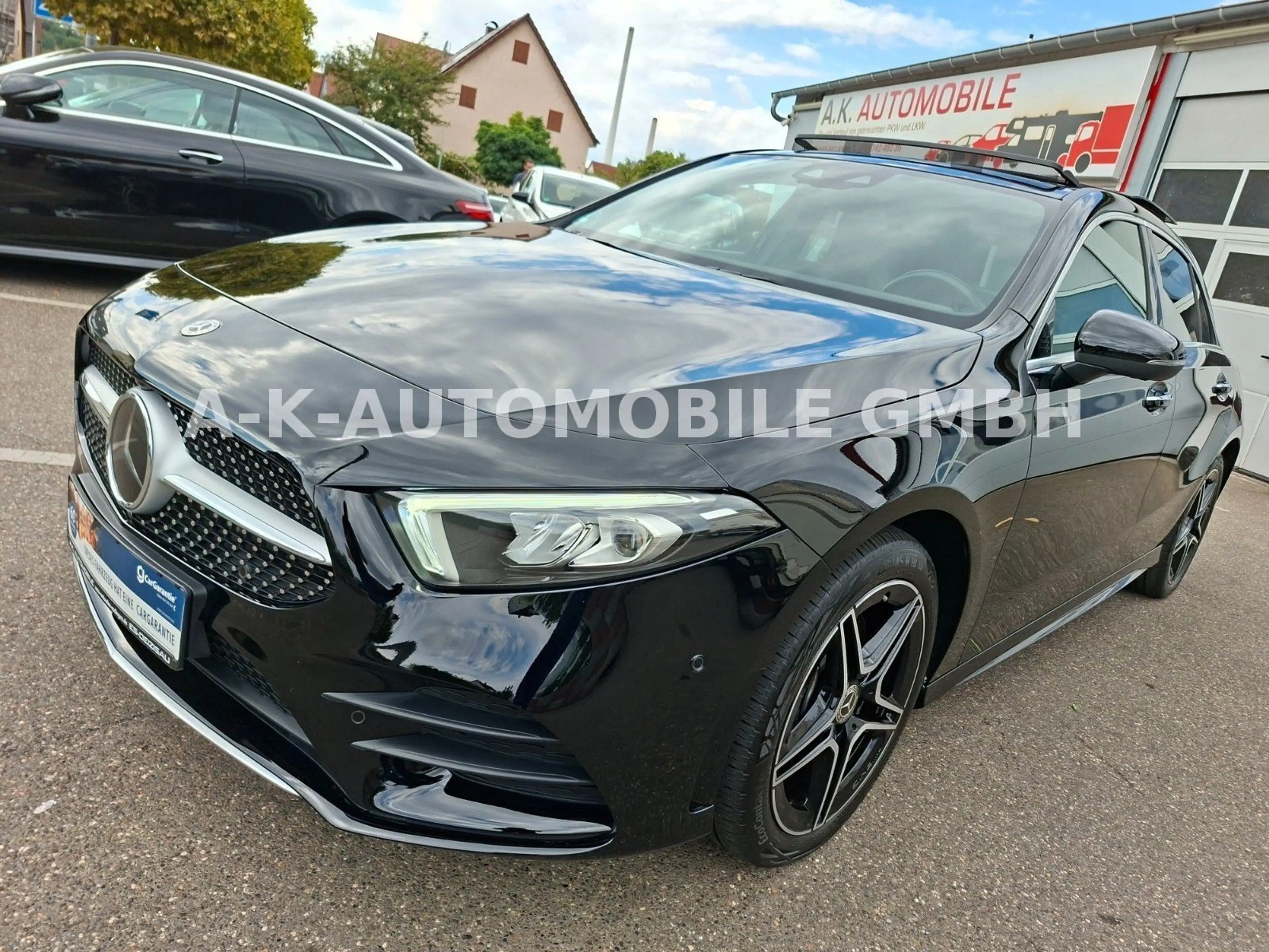 Mercedes-Benz A 250 e AMG Line — photo 2