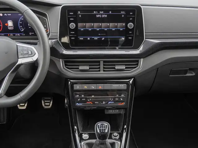 Volkswagen T-Cross view 12