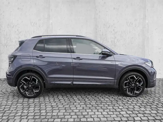 Volkswagen T-Cross view 5