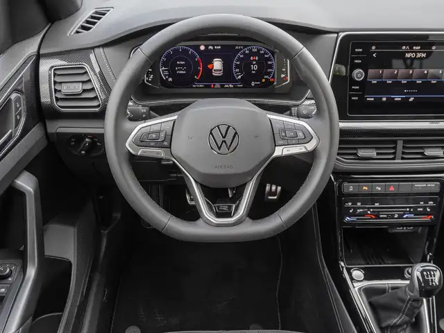Volkswagen T-Cross view 11