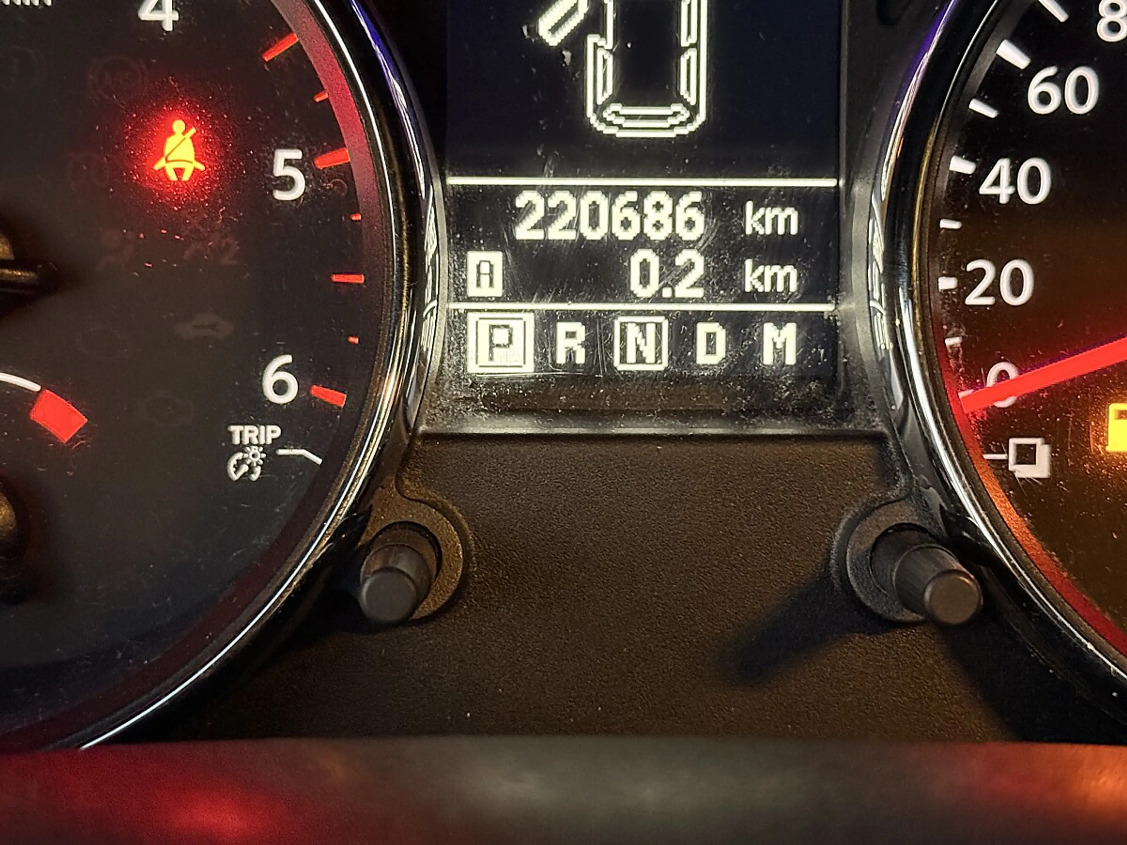 Nissan Qashqai 2.0 dCi DPF tekna 4x4 — photo 13