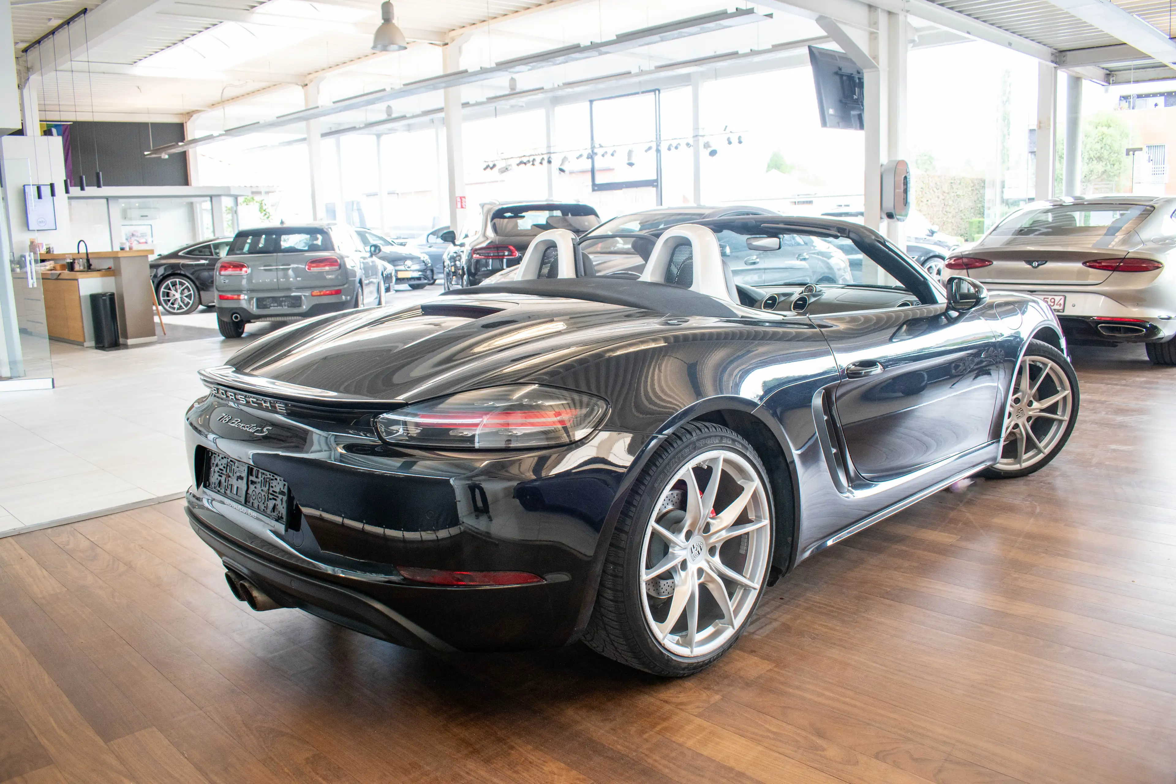 Porsche Boxster 718 S PDK, SPORT CHRONO,BOSE, ZETELVERW/VENT, LED — photo 4