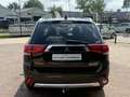 Mitsubishi Outlander 2.0 PHEV Premium 4wd 122 pk plug in hybride automa Negro - thumbnail 9