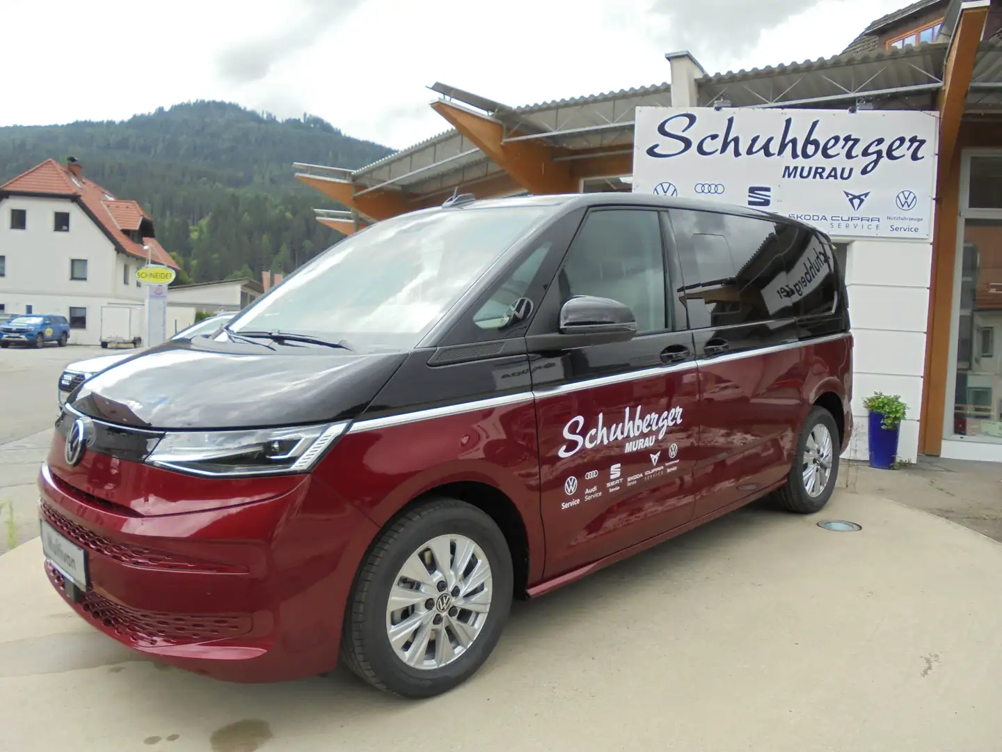 Volkswagen T7 Multivan Business eHybrid Negro - 1