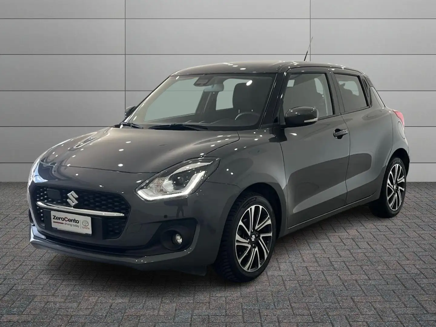 Suzuki Swift 1.2 Hybrid Top Gris - 1
