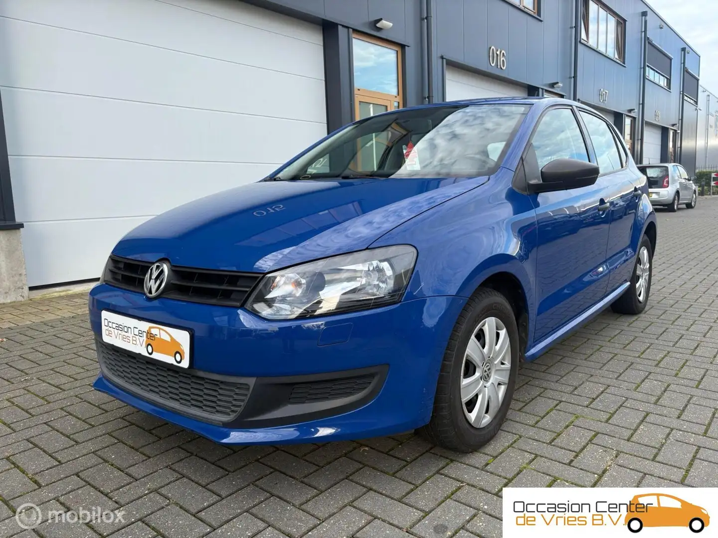 Volkswagen Polo 1.2 AircoNavi/CarplayStoelverwarmdBluetooth Blauw - 2
