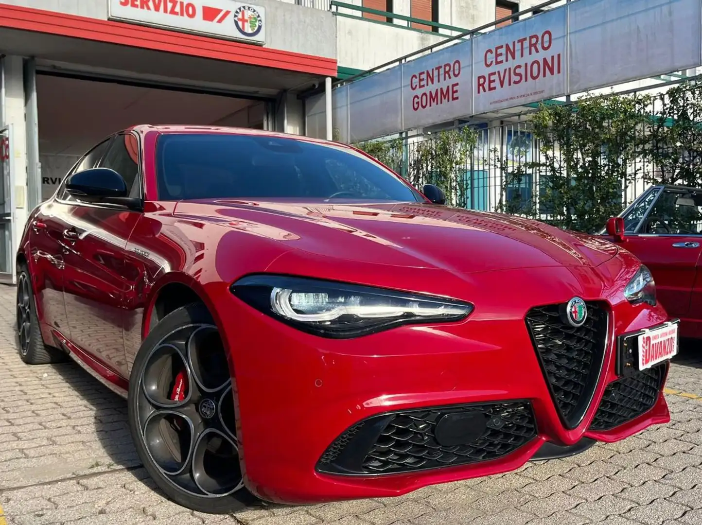 Alfa Romeo Giulia 2.0 Turbo 280 CV AT8 AWD Q4 VELOCE Rosso - 1