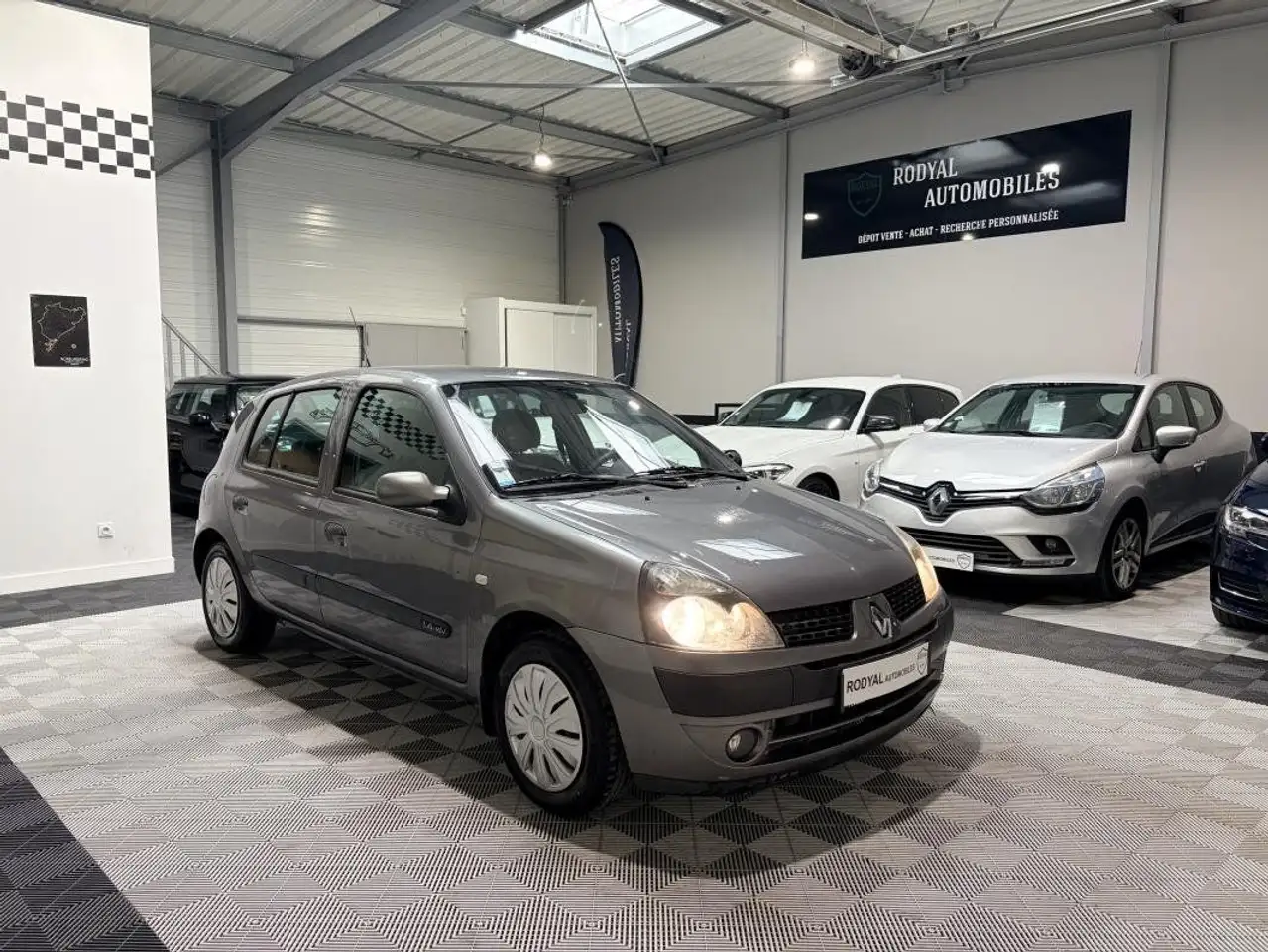 Renault Clio II CAMPUS Phase 2 1.4 i 16V 98 cv