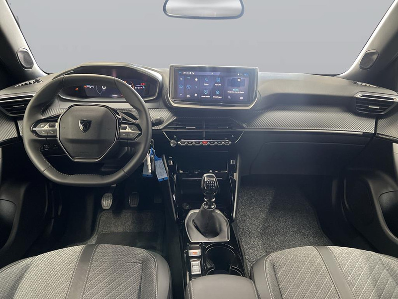Peugeot 2008 1.2 PureTech 100 Allure — photo 9