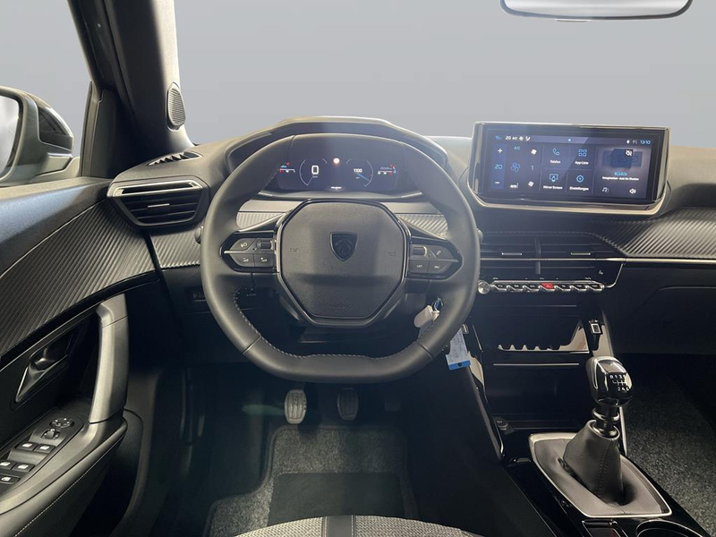 Peugeot 2008 1.2 PureTech 100 Allure — photo 12