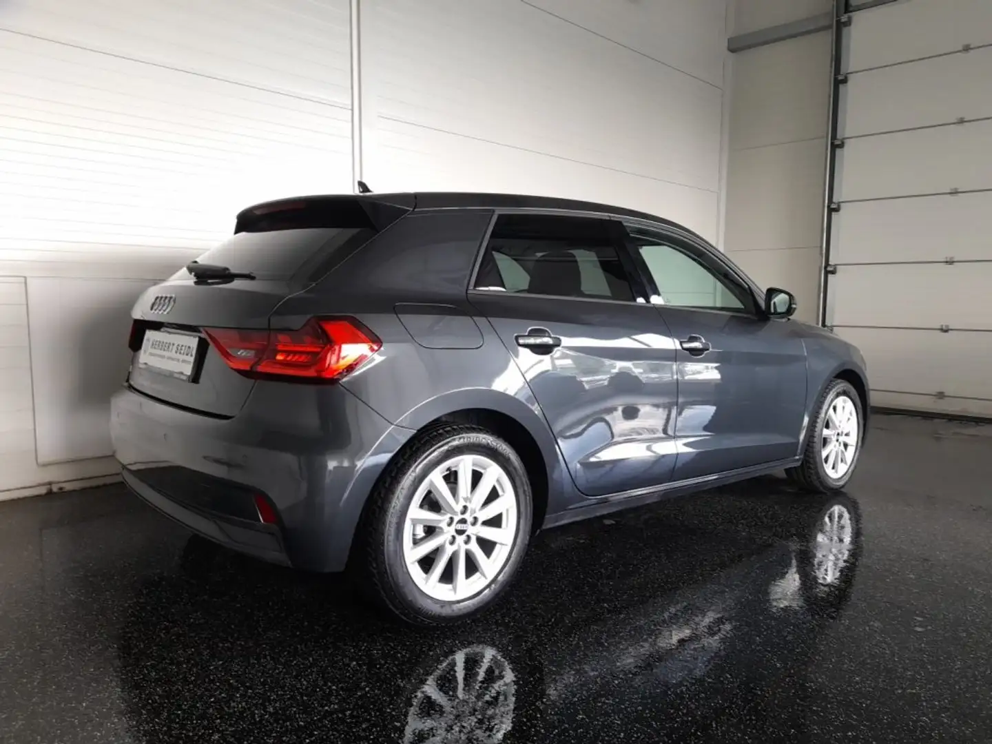 Audi A1 SB 30 TFSI *VOLL LED & DYN. BLINKER / APP CONNECT / 16 ZOLL ALU / VIRTUELL / PDC / 2-ZONEN-KLIMAAUT.* Grau - 2