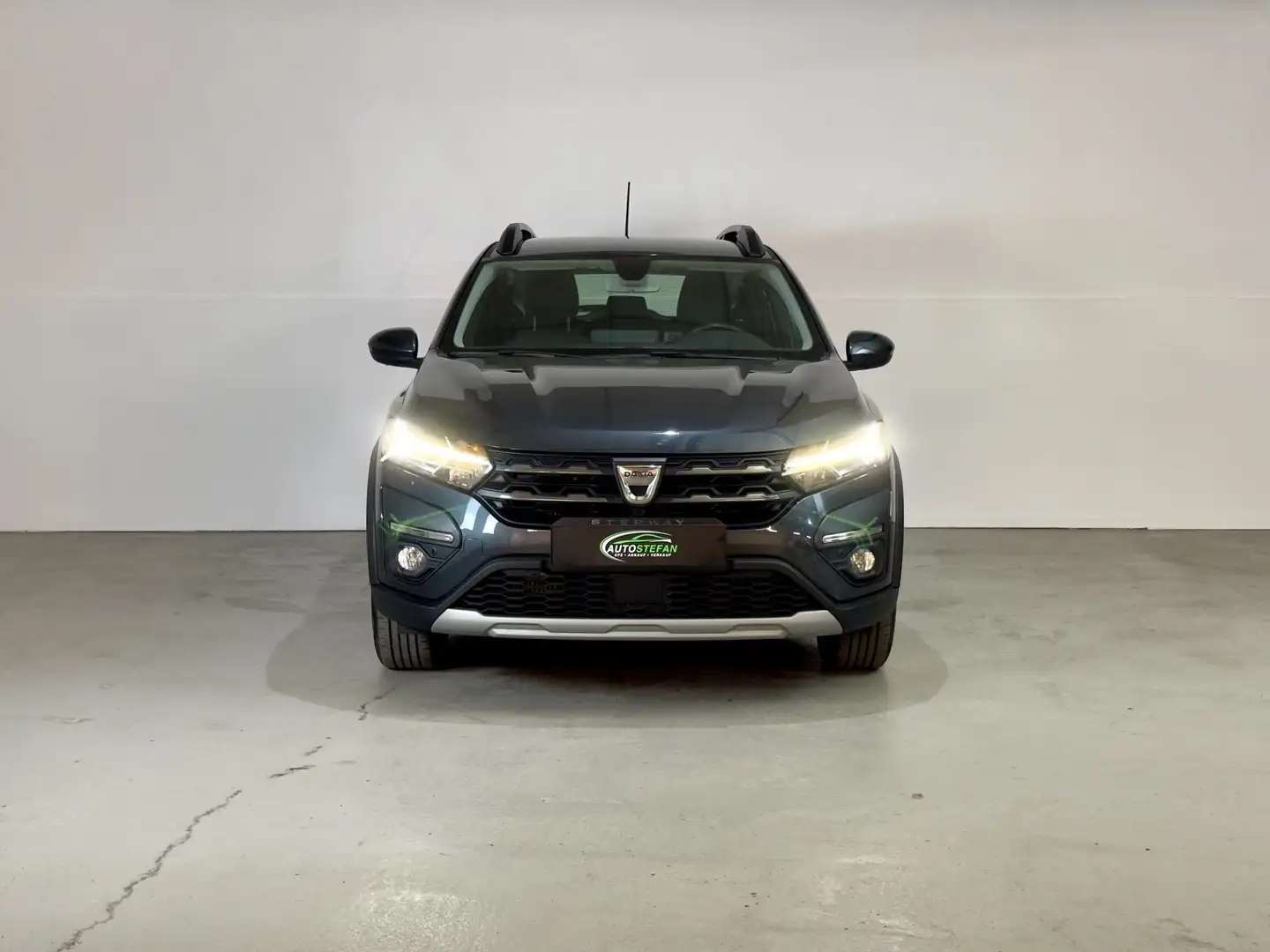 Dacia Sandero III 1.0 TCe 90 Stepway Comfort Händler/Export - 2