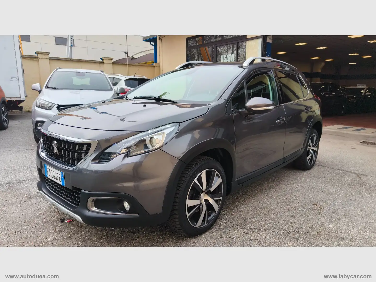 Peugeot 2008 BlueHDi 120 EAT6 S&S Allure NO VINCOLI Grigio - 1