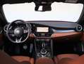 Alfa Romeo Giulia 2.0T Sprint | Veloce Interieur | Stoelverwarming | Rot - thumbnail 2