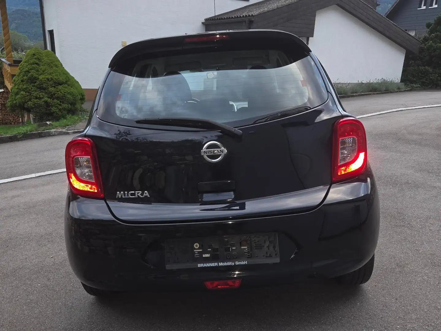 Nissan Micra Micra 1,2 Pop Schwarz - 2