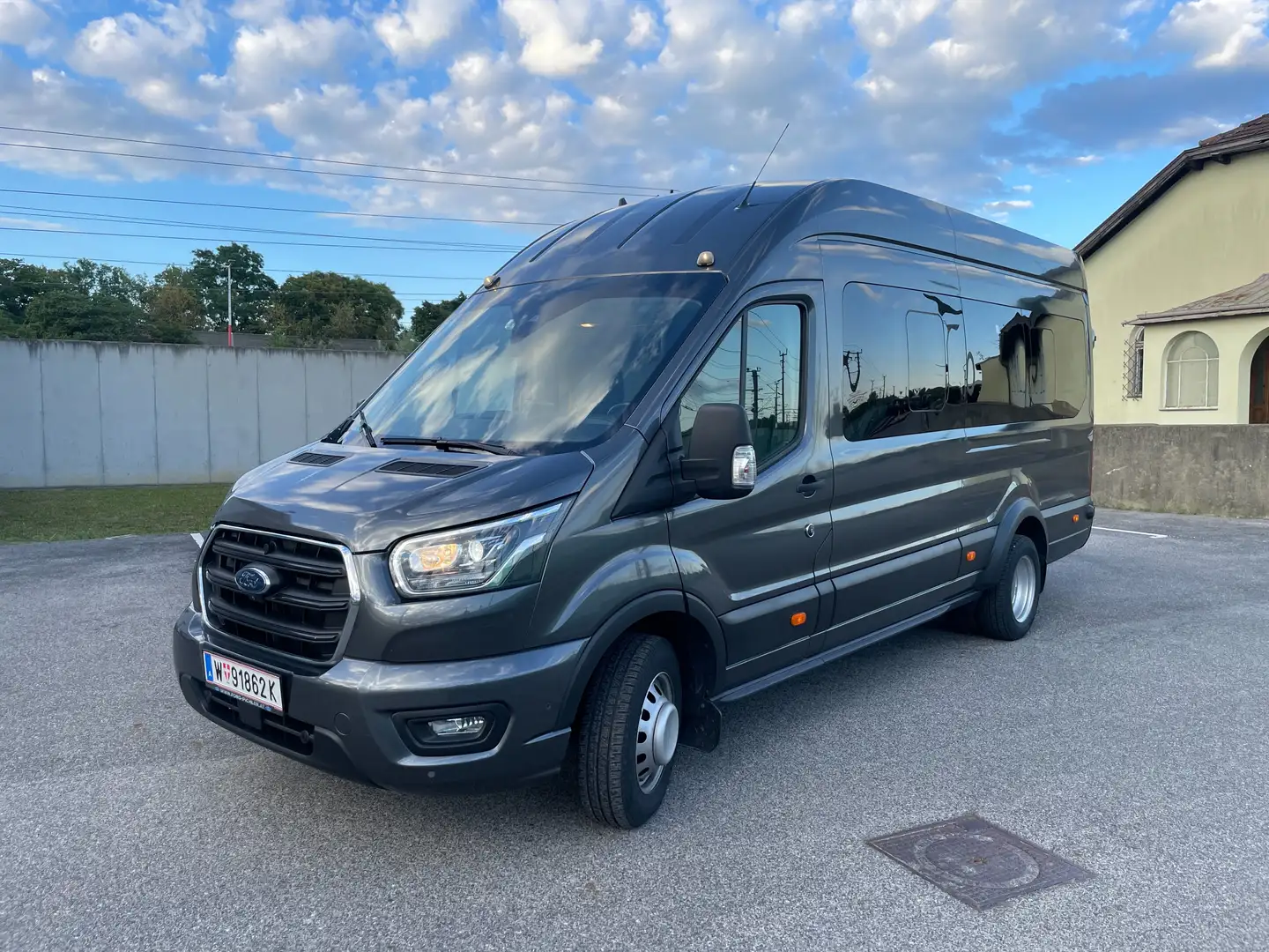 Ford Transit Transit L4H3 460 Limited 16+1 Sitze - 2