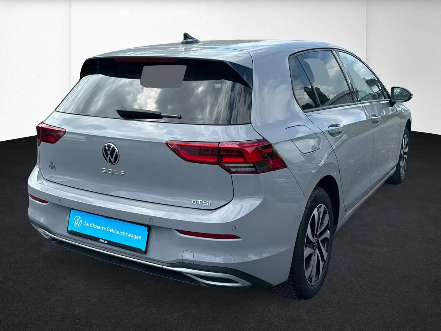 Volkswagen Golf VIII Life 1.5 eTSI DSG LED+Sitzh.+Navi+Clim Gris - 2