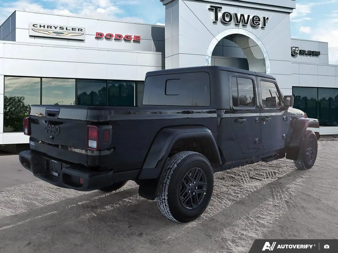Jeep Gladiator снимка Jeep Gladiator