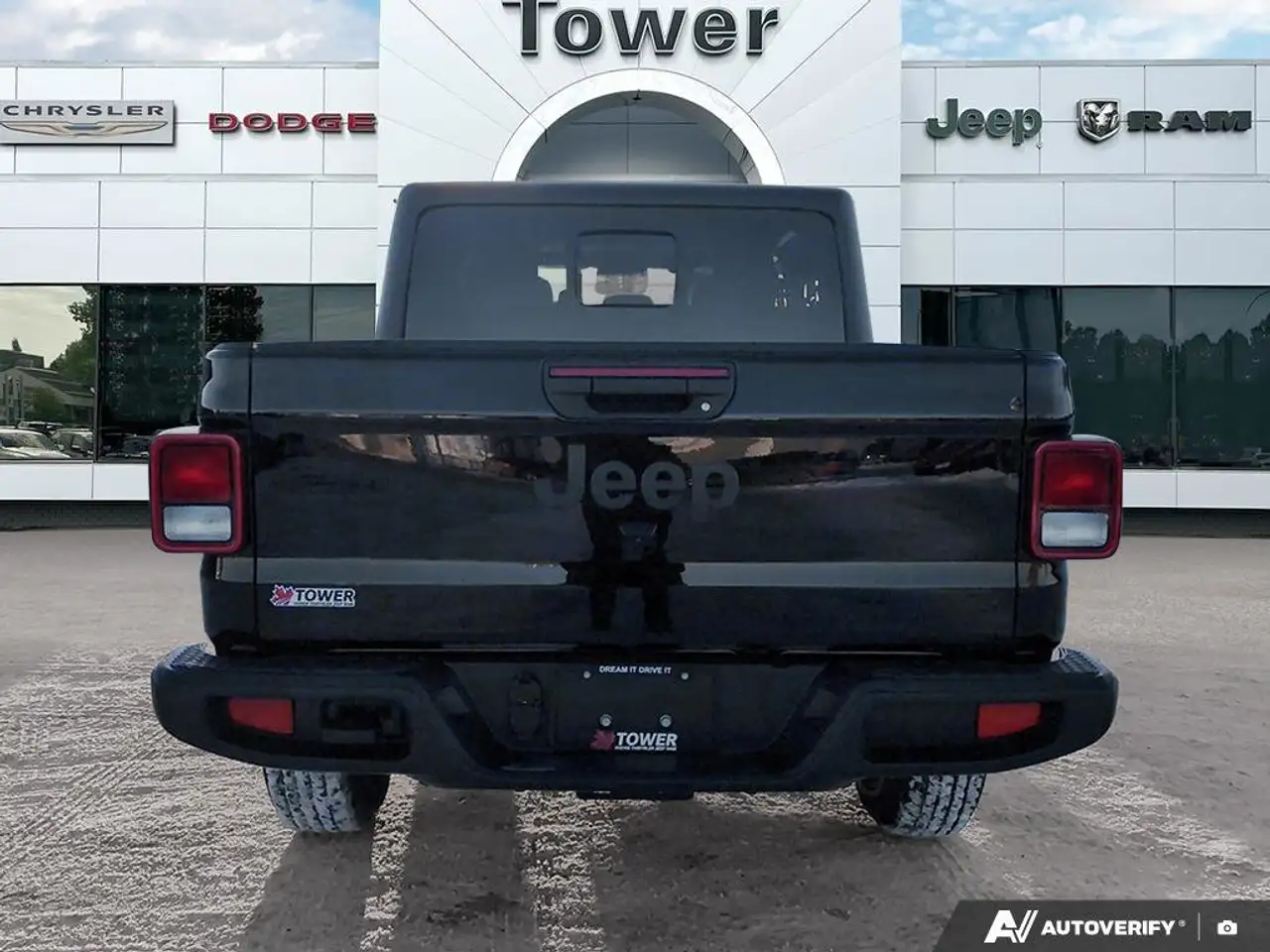Jeep Gladiator снимка Jeep Gladiator