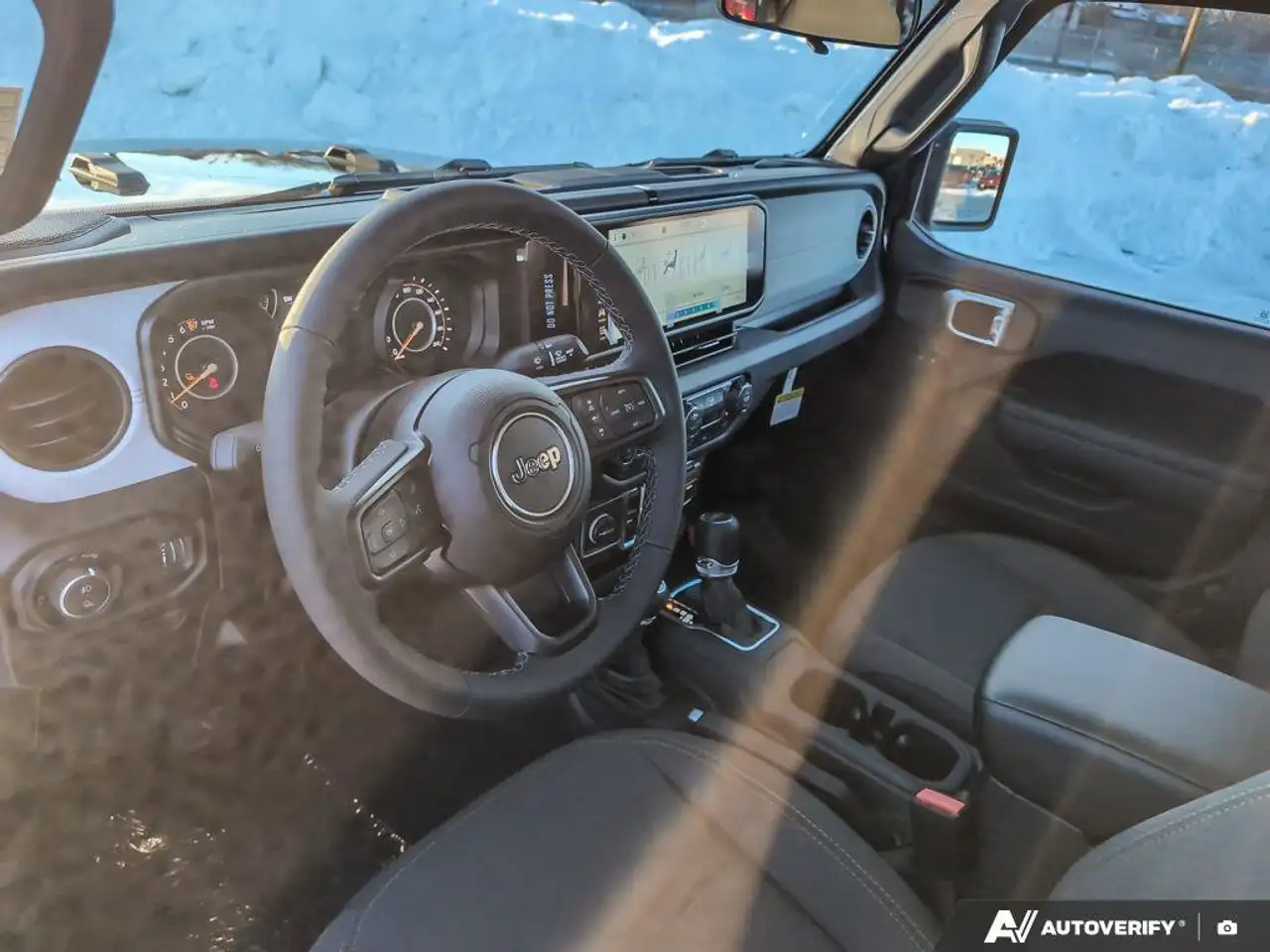 Jeep Gladiator снимка Jeep Gladiator