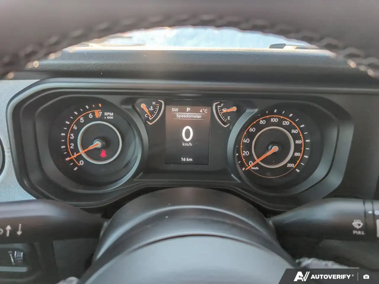 Jeep Gladiator снимка Jeep Gladiator
