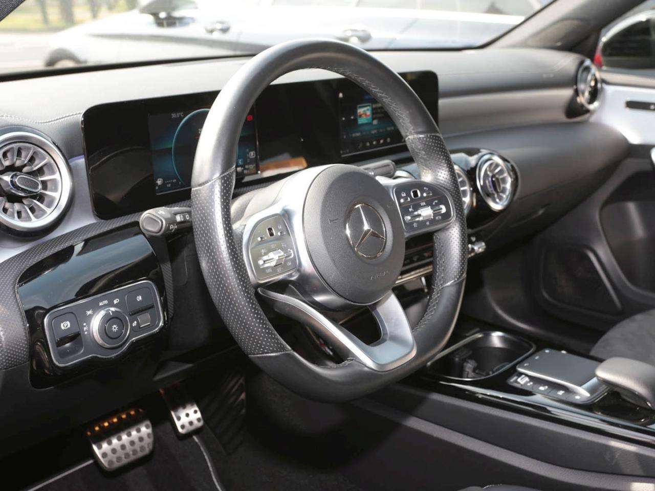 Mercedes-Benz A 250