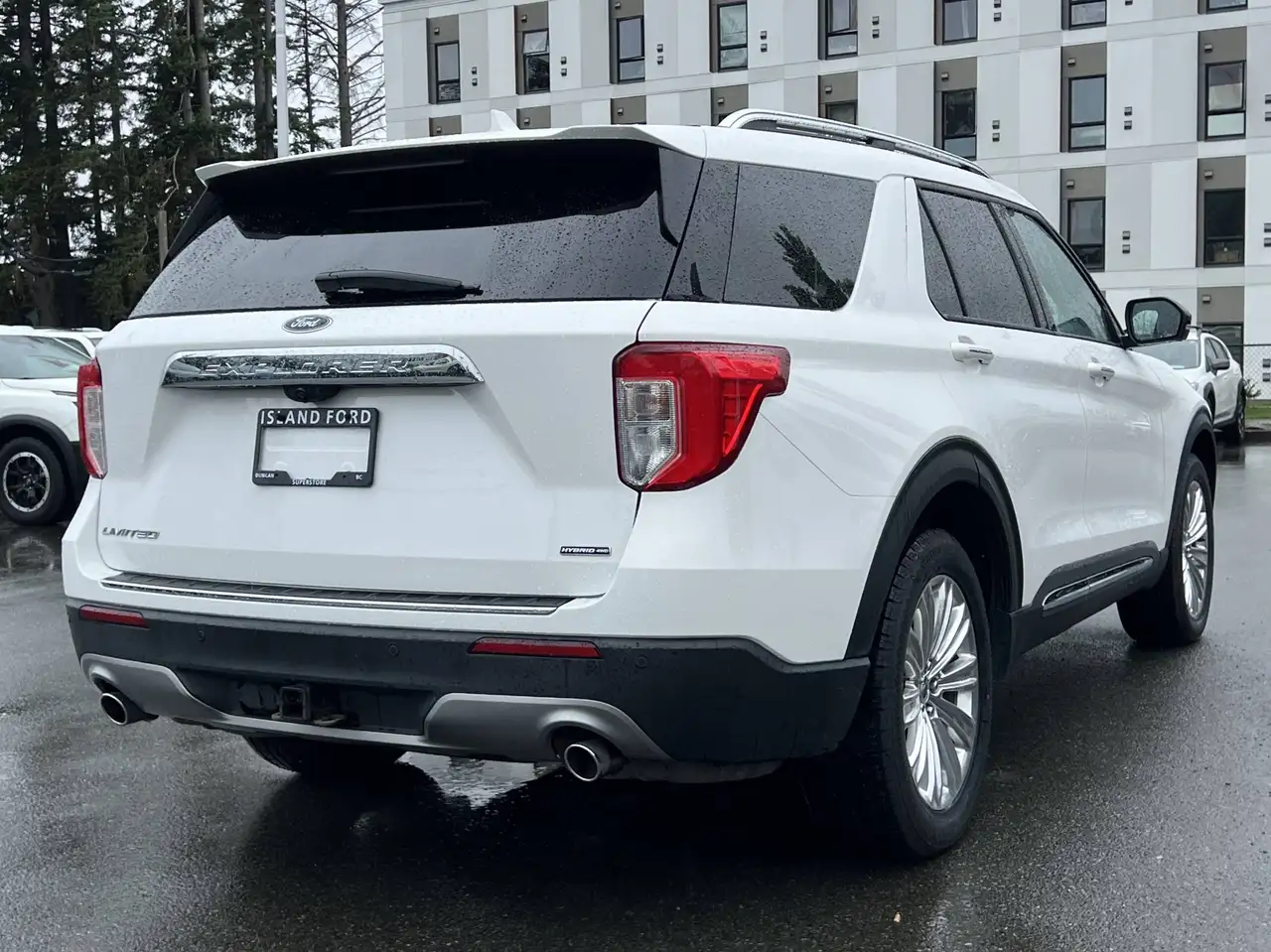 Ford Explorer снимка Ford Explorer