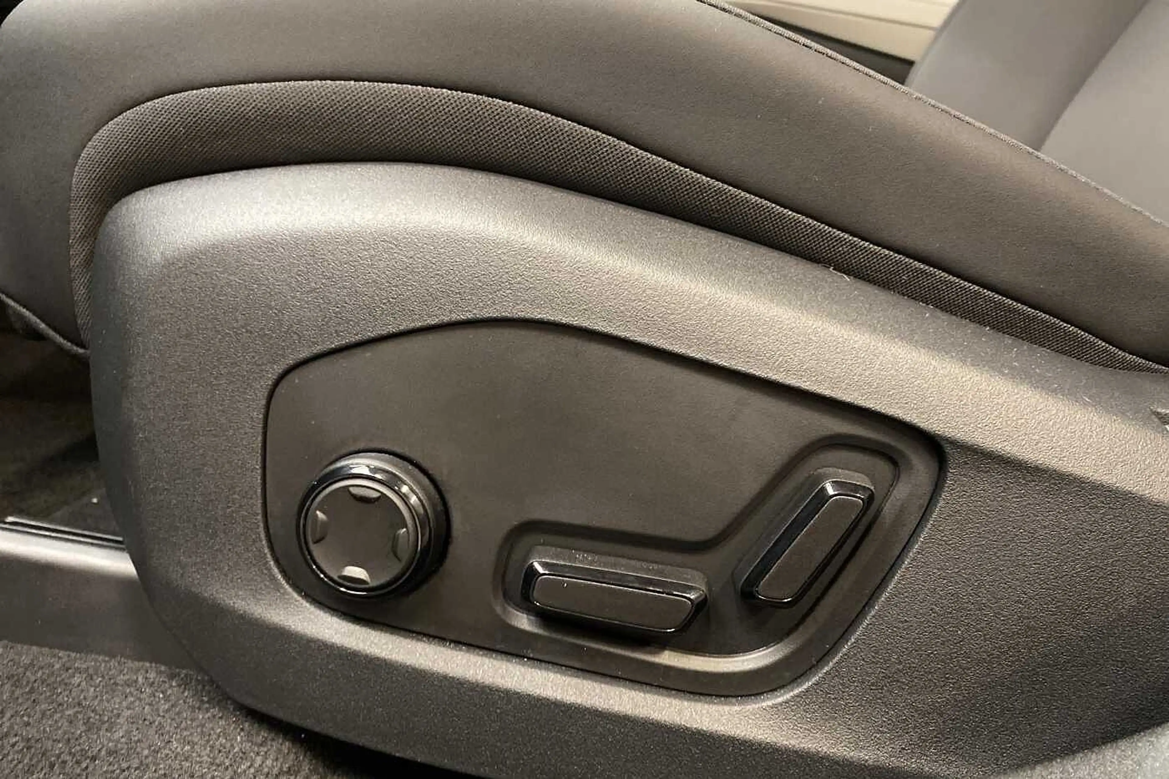 Polestar 4 Coupe SM — photo 14