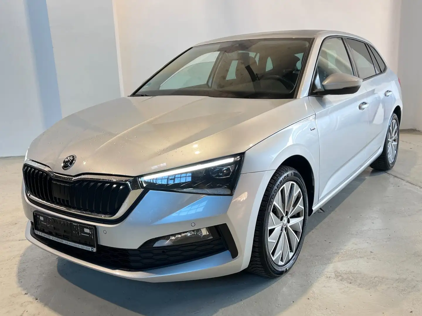 Skoda Scala Clever 1.0 Silber - 1