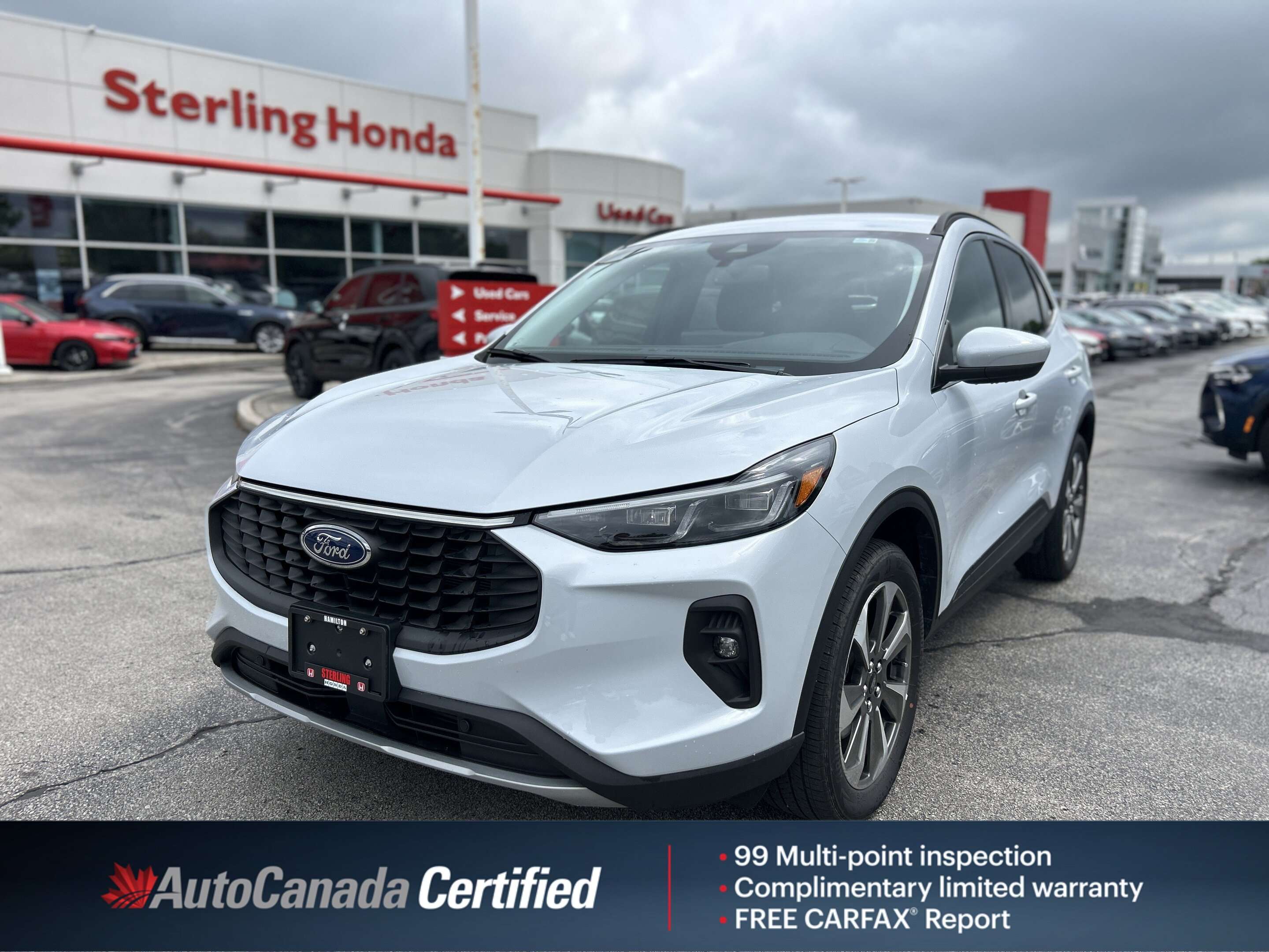 2025 Ford Escape Platinum | All Wheel Drive | 1 Owner | No Accident