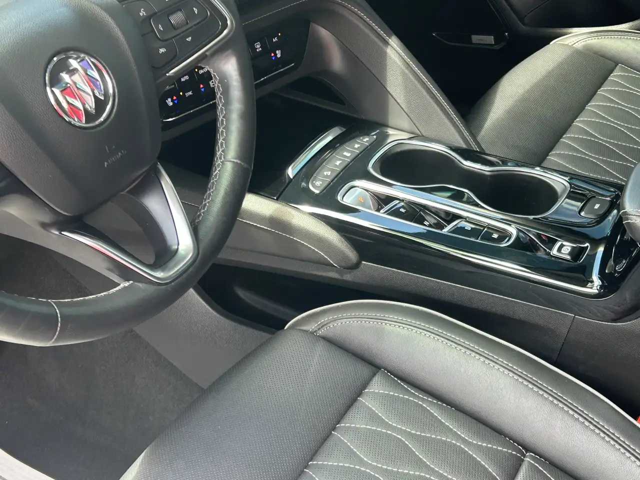 Buick Envision fotografie Buick Envision