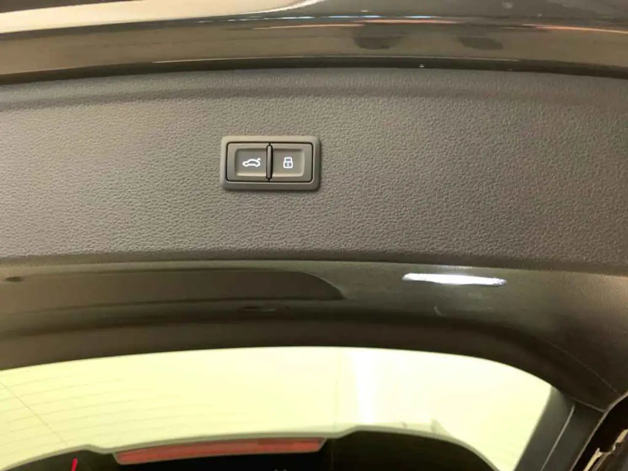 Audi SQ5 TDI *STDHZ*PANO*AHK*ACC*HUD*21"*LEDER*R-CAM* 16