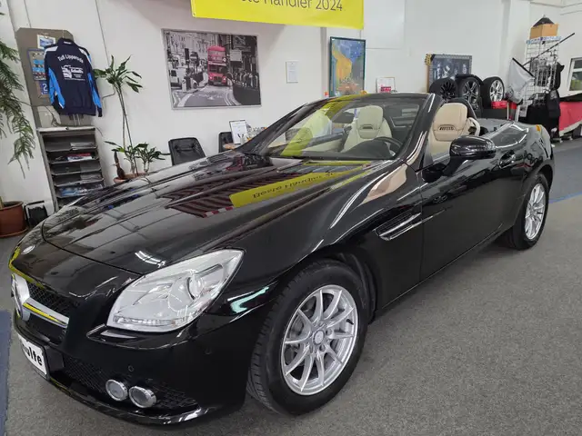 Mercedes-Benz SLK 200 SLK-Klasse BlueEFF. Klima,Leder,Airscarf,Navi,PTS,Tempo,Shz,Panoramadach