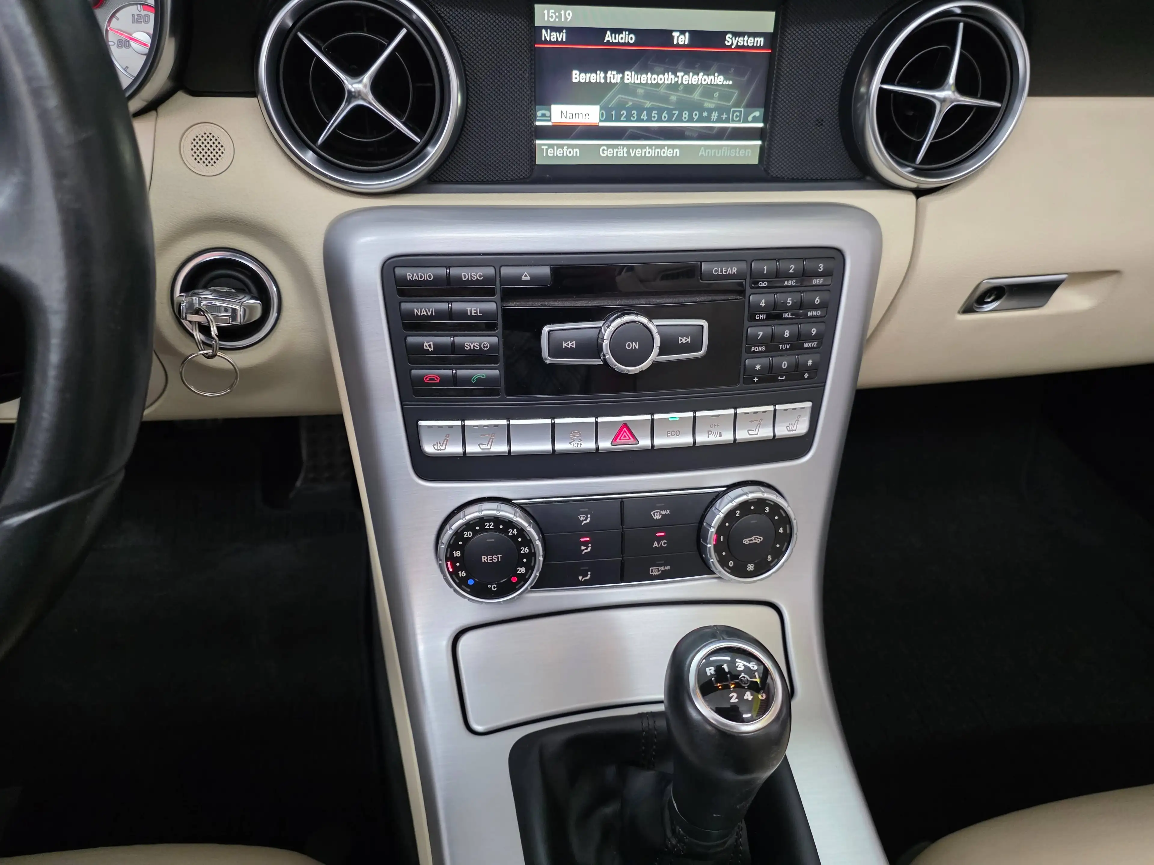 Mercedes-Benz SLK 200 SLK-Klasse BlueEFF. Klima,Leder,Airscarf,Navi,PTS,Tempo,Shz,Panoramadach — photo 12