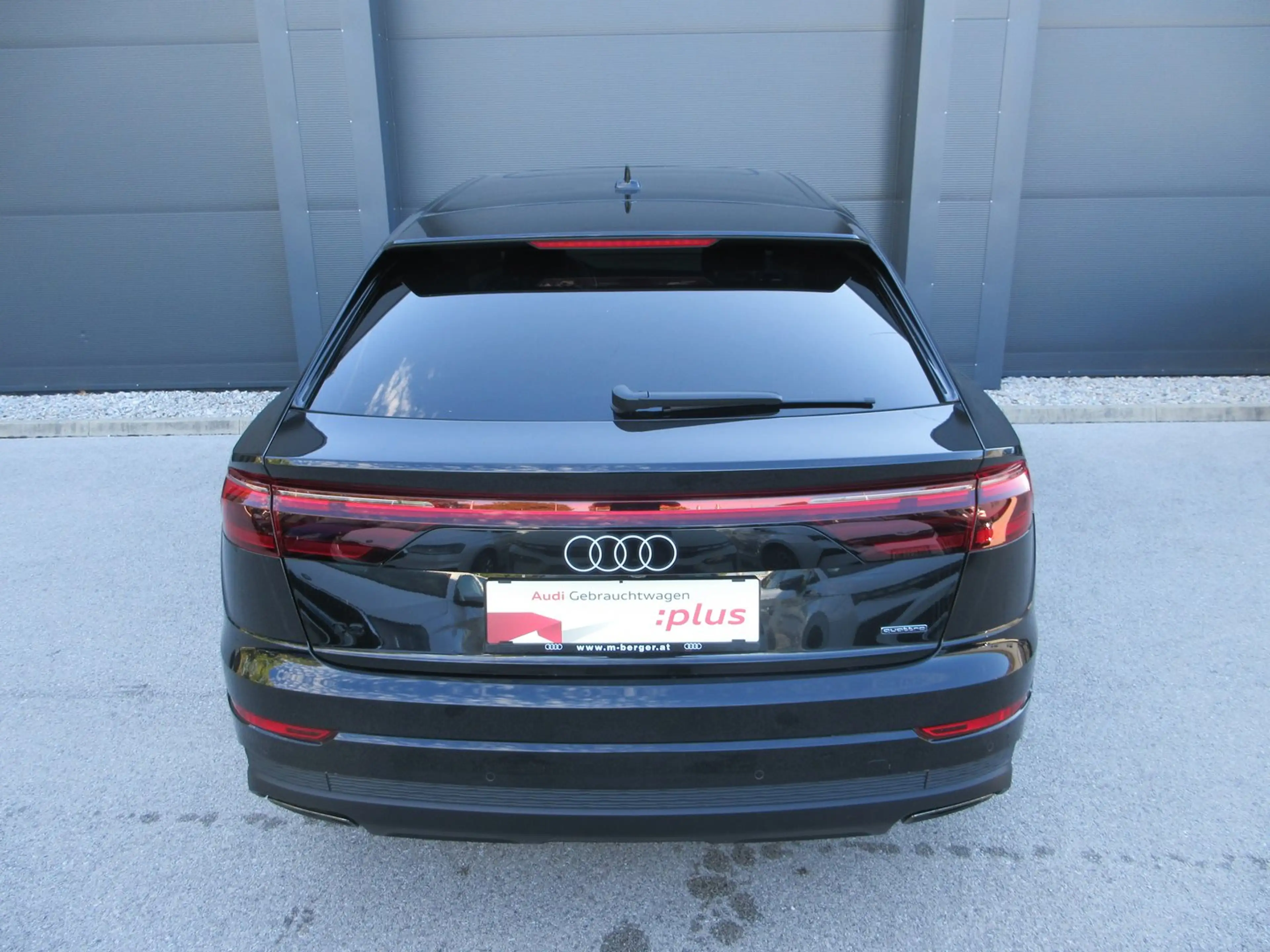 Audi Q8 e-hybrid quattro 290 kW — photo 10