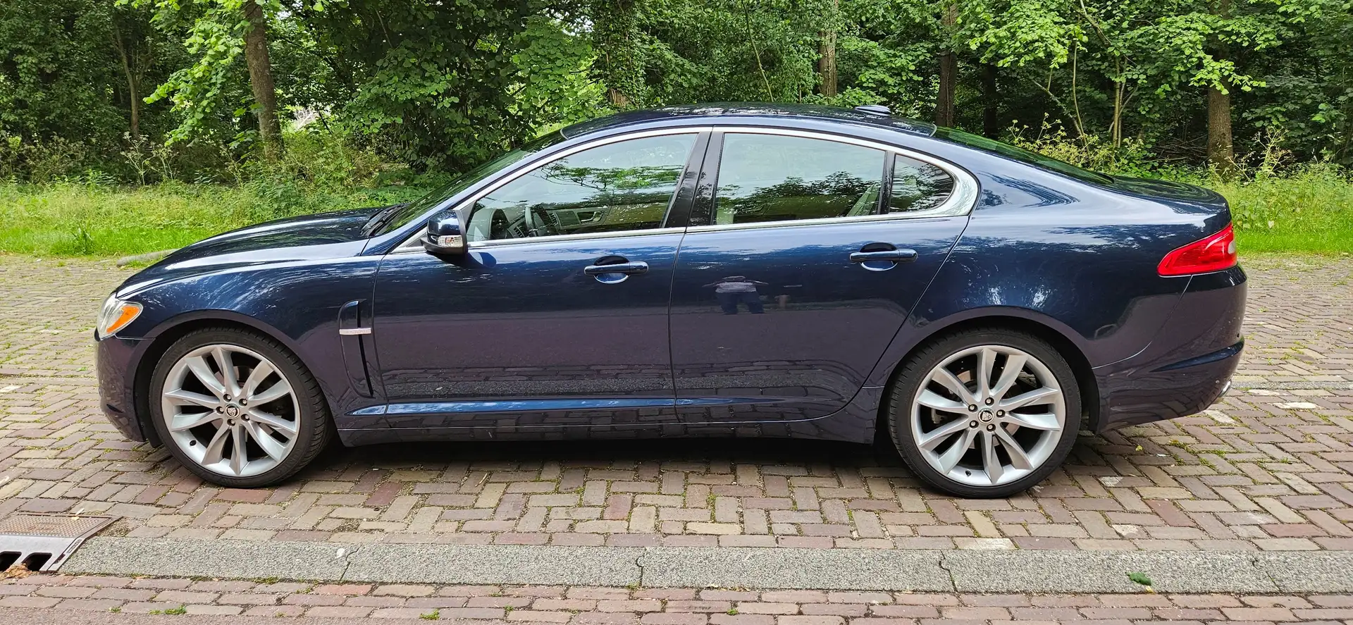 Jaguar XF XF 3.0 V6 Luxury Albastru - 2