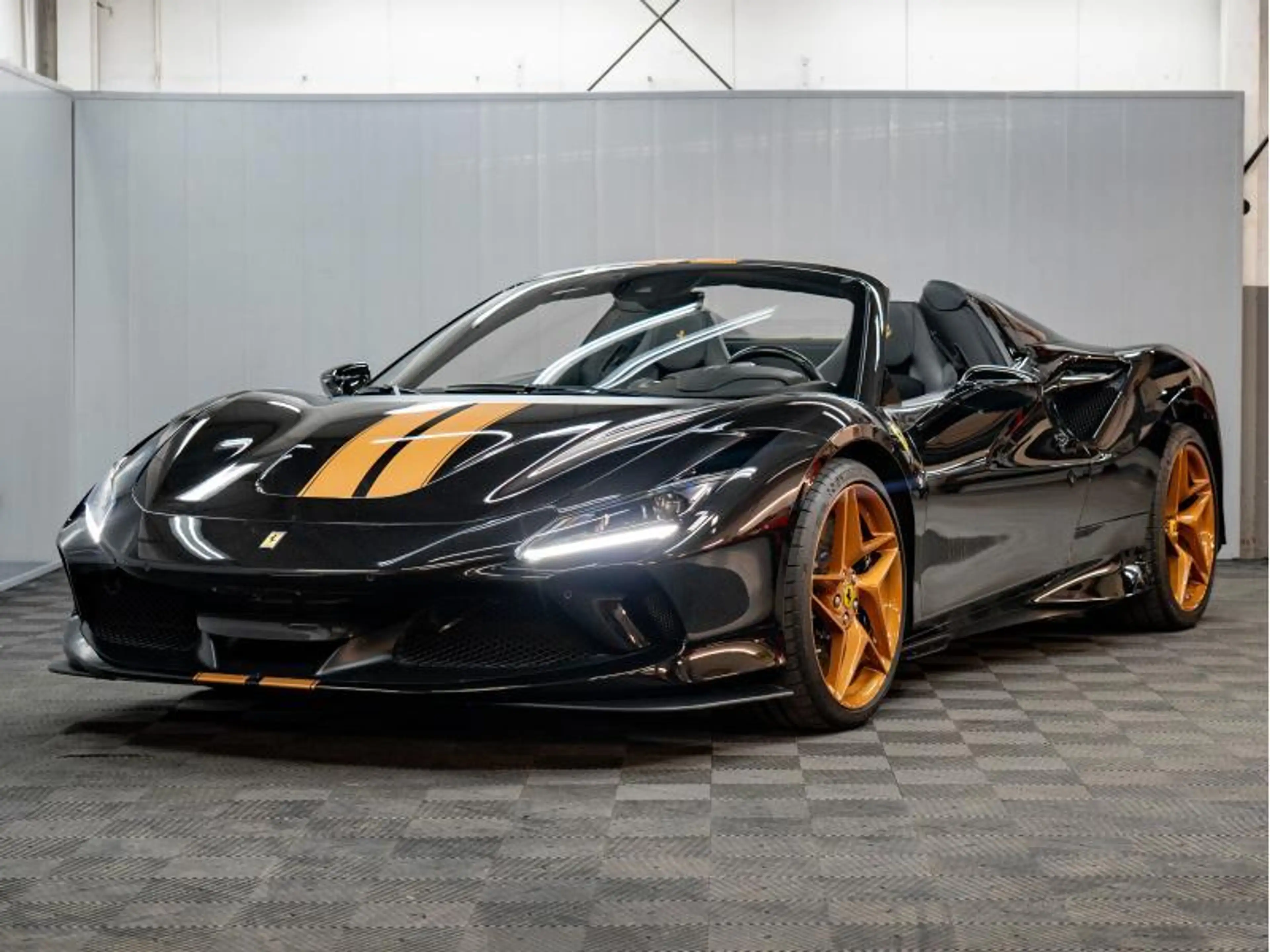 Ferrari F8 Spider — photo 7