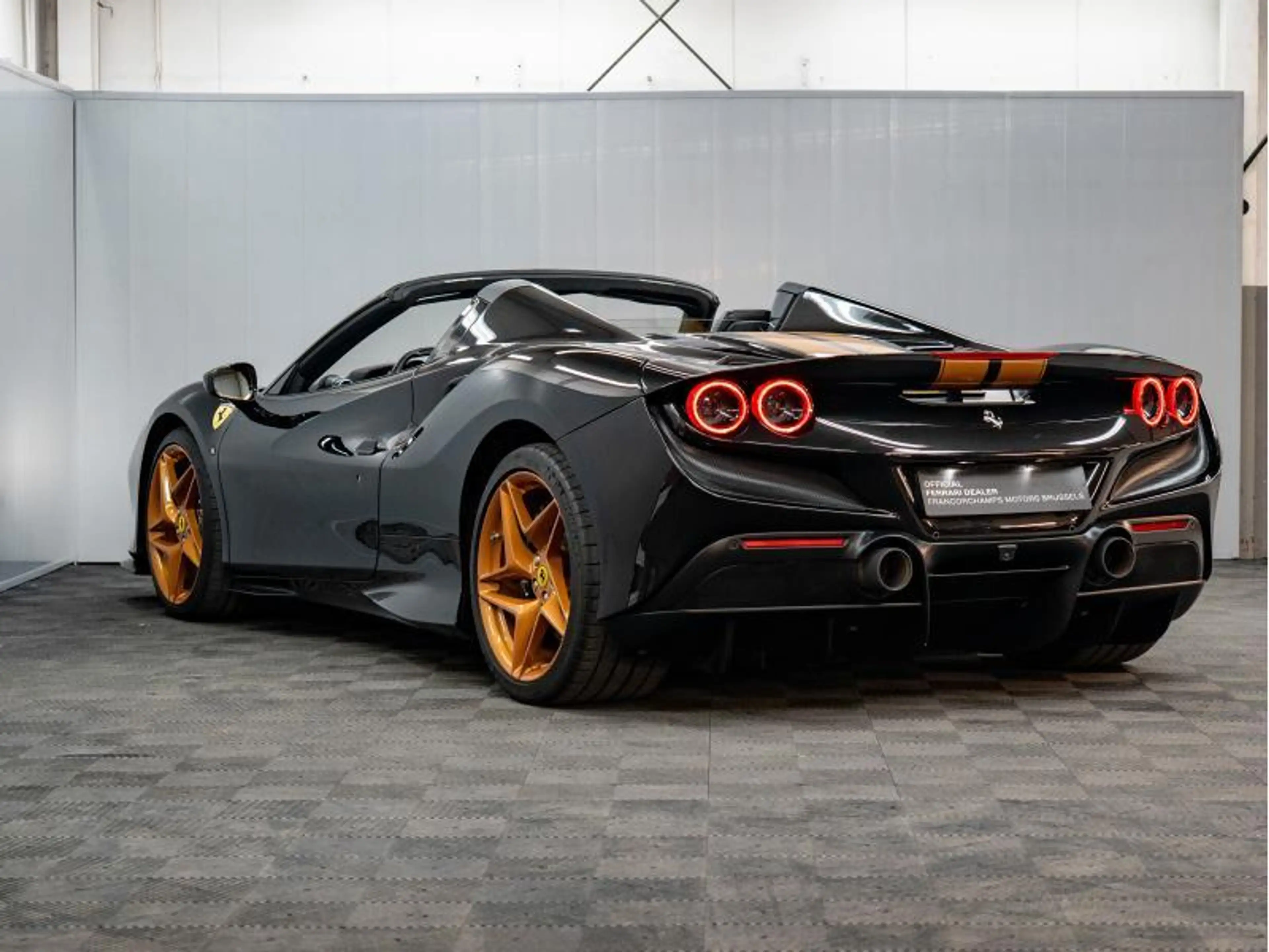 Ferrari F8 Spider — photo 5