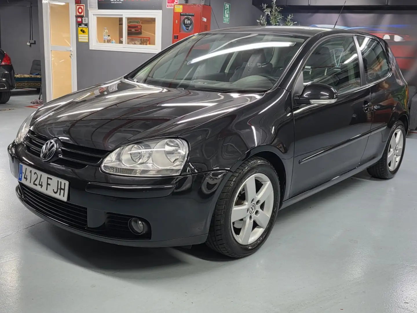 Volkswagen Golf 1.6 FSI Highline Nero - 1