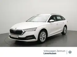 Skoda Octavia Combi Ambition iV DSG VIRT CARPLAY LED